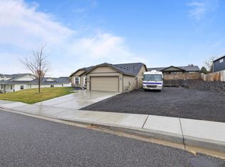 3708 Lantana Dr, Pasco, WA 99301