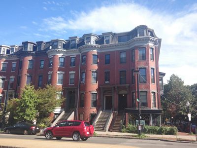 760 Tremont St APT 4, Boston, MA, 02118