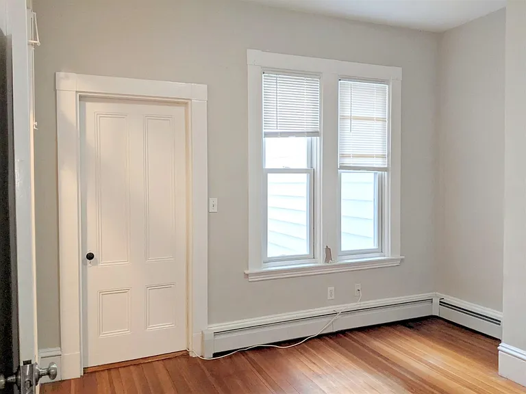 18 Park Ave #2 — Photo 10