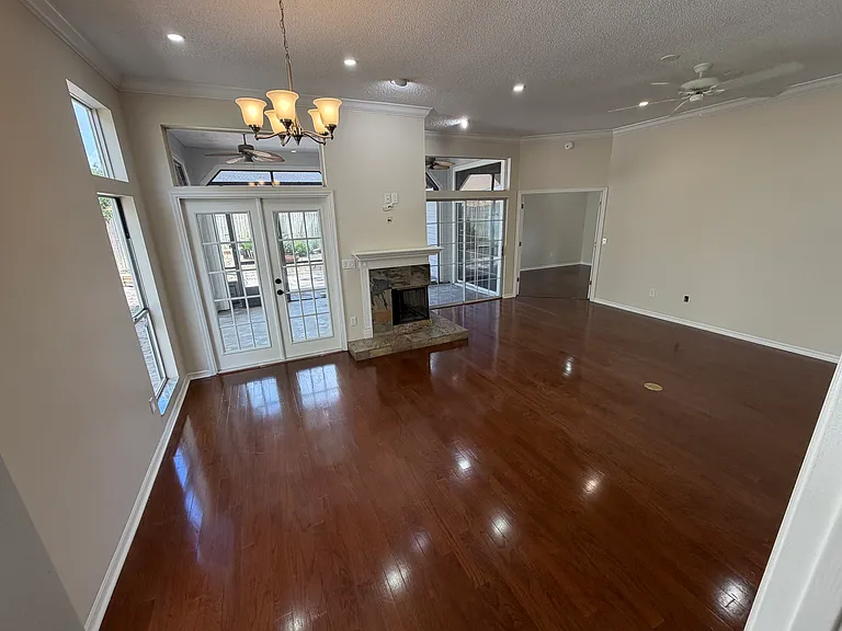 276 E Long Creek Cv — Photo 5