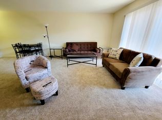 46 Township Line Rd APT 330, Elkins Park, PA 19027