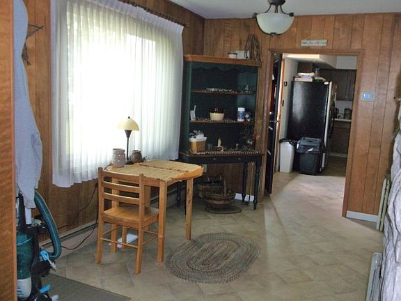 4th image of 616 Buckeye St #560/327
