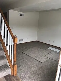 2 bed, 1.5 bath, 950 sqft, $950 — Photo 2