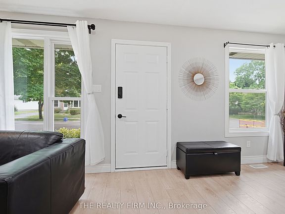 4th image of 23 Brunswick Ave