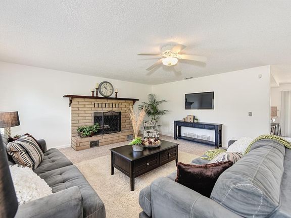 5th image of 1546 Misty Ln