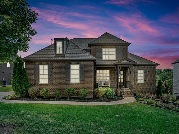 4th image of 512 Great Angelica Way