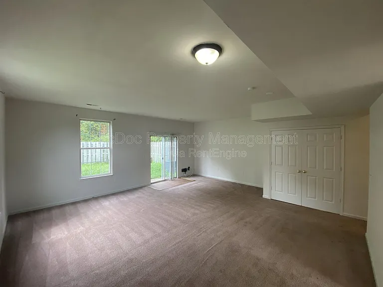10910 Coreys Way — Photo 5