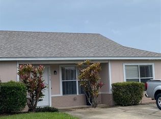 1613 Tudor Ln, Tavares, FL 32778