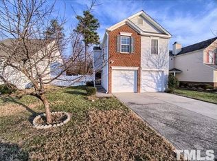 8120 Tara Ridge Rd, Raleigh, NC 27616