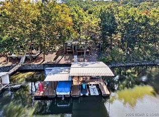 23 Casa Ct, Roach, MO 65787