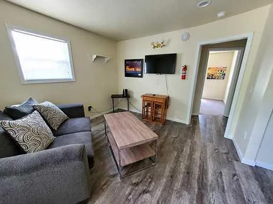 525 Sprague Ave #5 — Photo 5