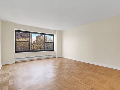 21-36 33rd Rd #6A, Astoria, NY, 11106