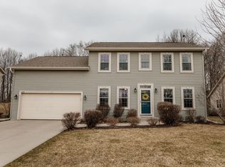 1114 Auburn Rd, West Bend, WI 53090
