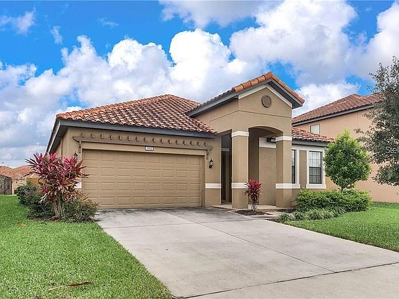 2nd image of 2582 Rosemont Cir