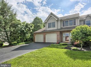 1450 Maplewood Dr, New Cumberland, PA 17070