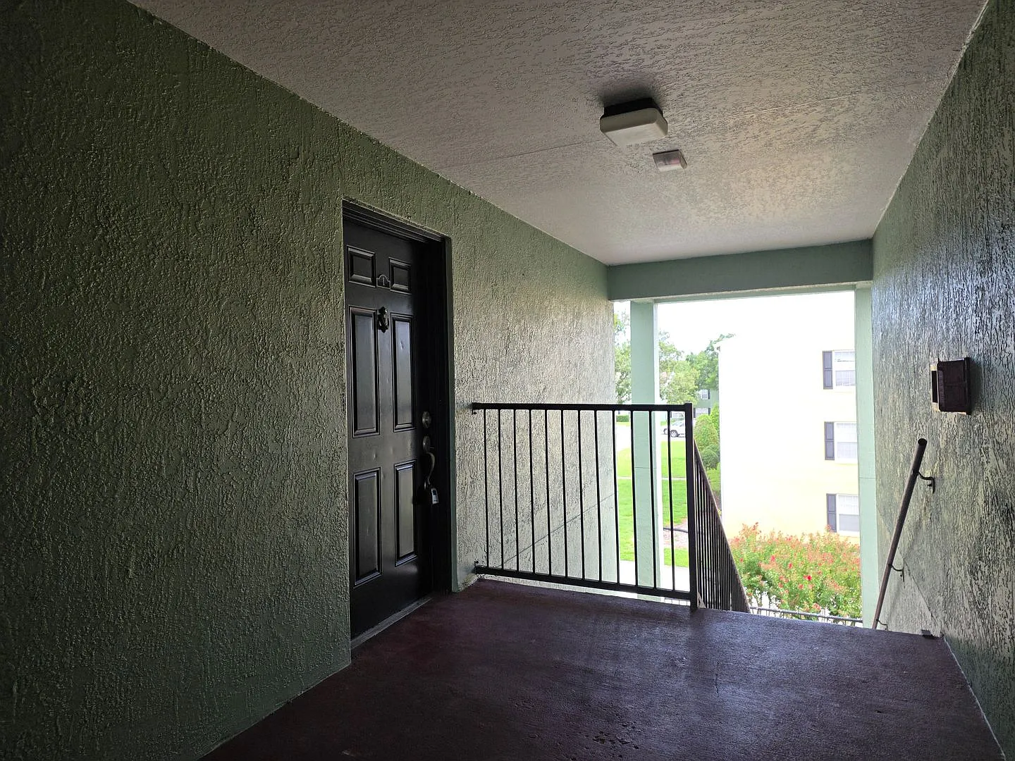 Two Bedroom Condo at Miriada Condominiums in Orlando — Photo 2
