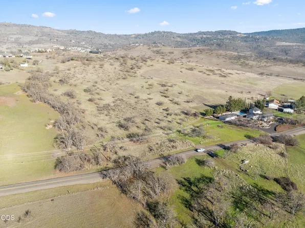 Cherry Ln #Tl2200, Medford, OR 97504