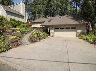 5032 SW 39th Dr, Portland, OR 97221