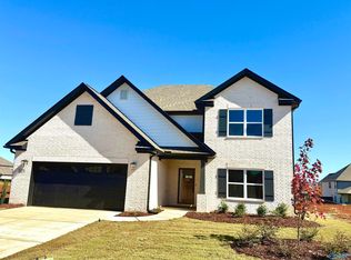 129 Ranna Dr, Huntsville, AL 35811