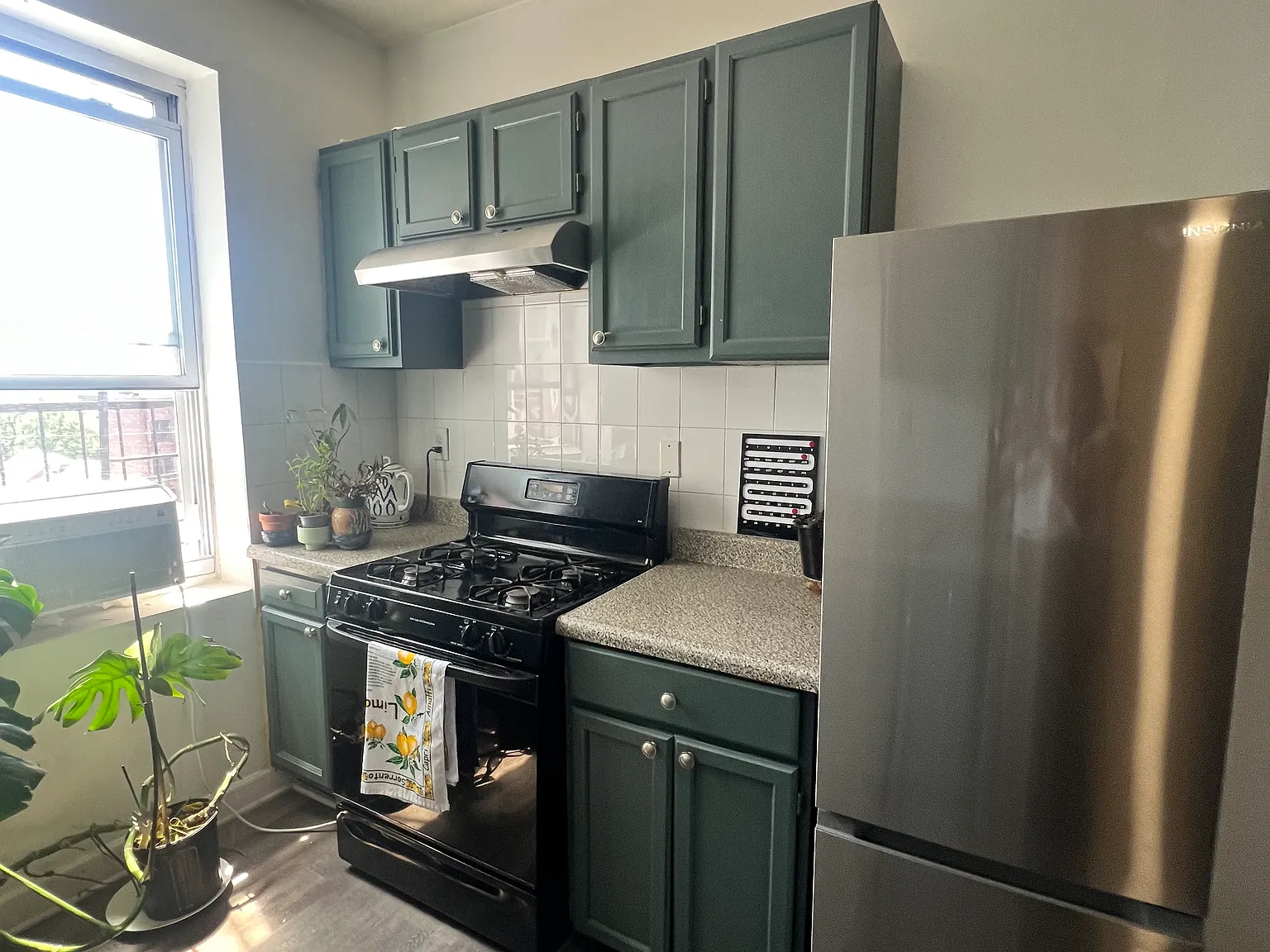 2 bed, 713 sqft, $2,495 — Photo 2