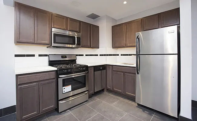 Rented by REAL New York | media 9