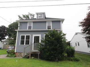 48 Gaywood St, Dartmouth, MA 02747