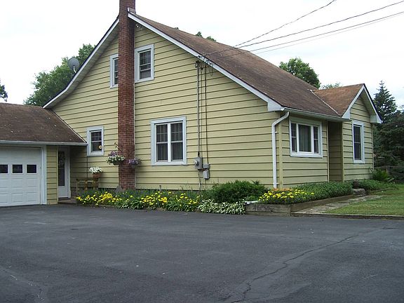 2nd image of 859 South St