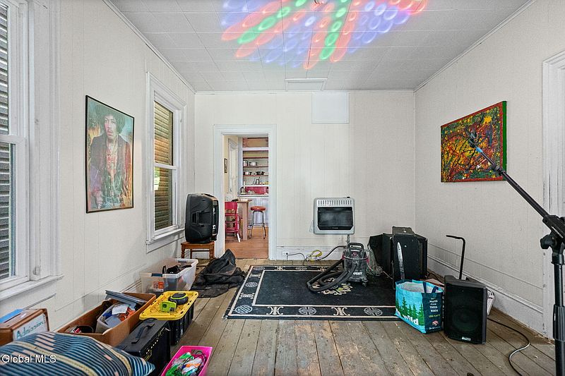 5th image of 865 4th Avenue