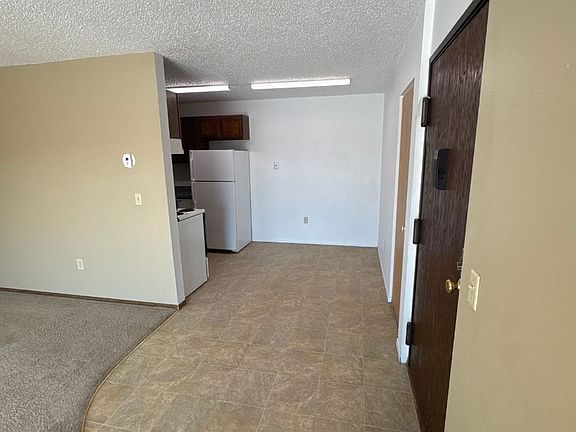 2nd image of 603 11th St NE APT 5