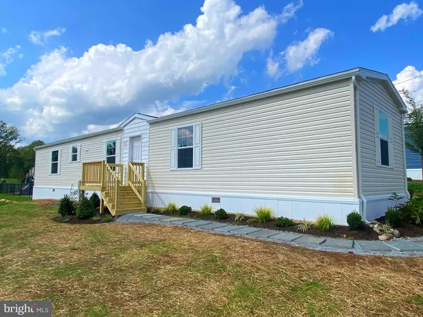 251 Gunner Ln, Honey Brook, PA 19344