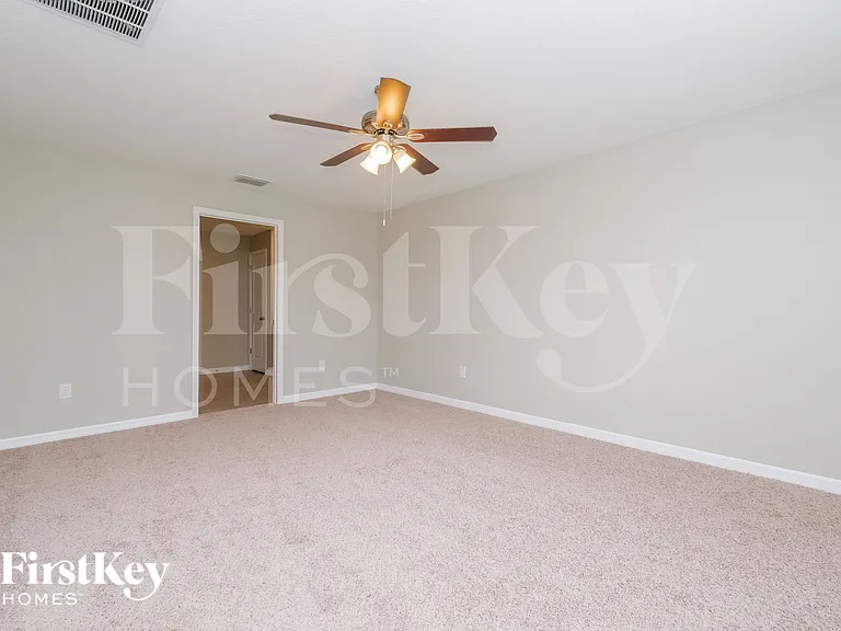 6117 Tremeza Pl — Photo 7