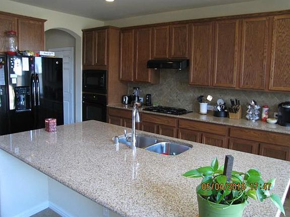 4th image of 624 Cedar Cove Dr