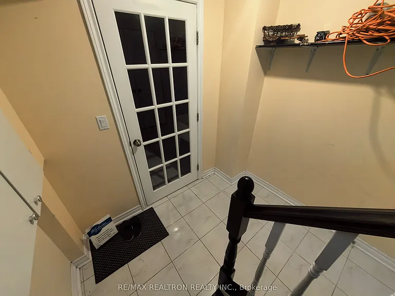 29 Clayson St #BASEMENT — Photo 6
