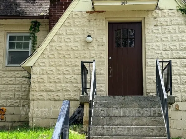 102 Temple St, Beckley, WV 25801