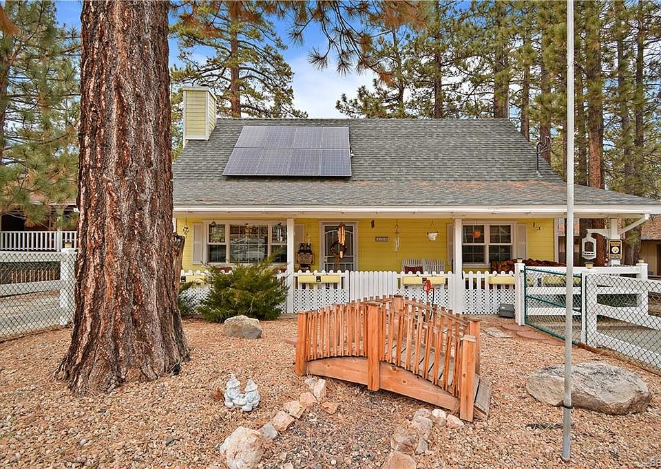 1st image of 138 Teakwood Dr