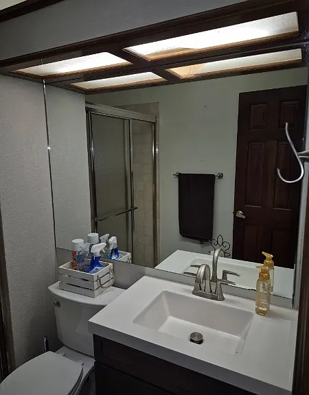 S Oakland Cir — Photo 3