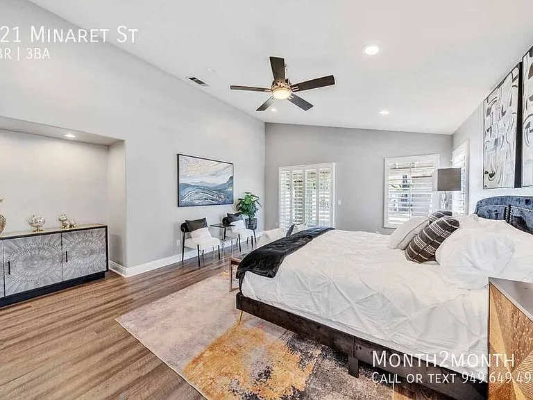 421 Minaret St — Photo 32