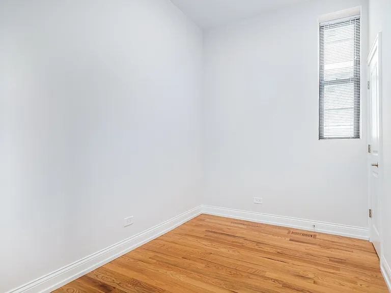 5407 S Harper Ave #1 — Photo 10