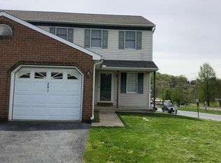 201 Irene Dr #L-0134, Jonestown, PA 17038