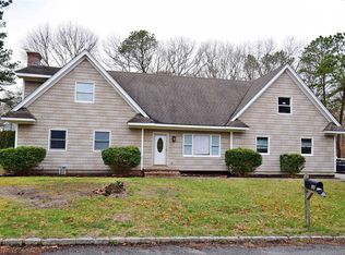 232 Silas Carter Rd, Manorville, NY 11949