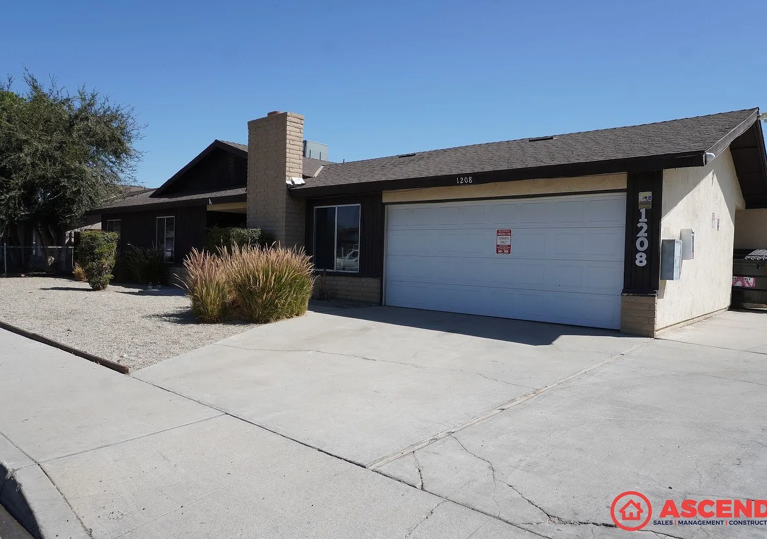 1208 Mcdonald Way — Photo 1