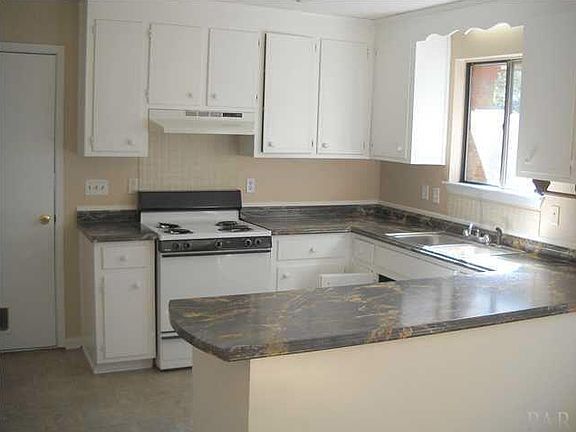 5th image of 4025 Renoir St