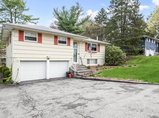 110 Narragansett Ave, Ossining, NY 10562