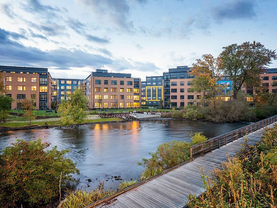 Welcome to Edison on the Charles by Windsor