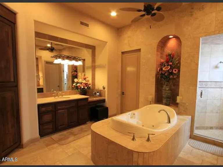 3539 E Presidio Cir — Photo 5