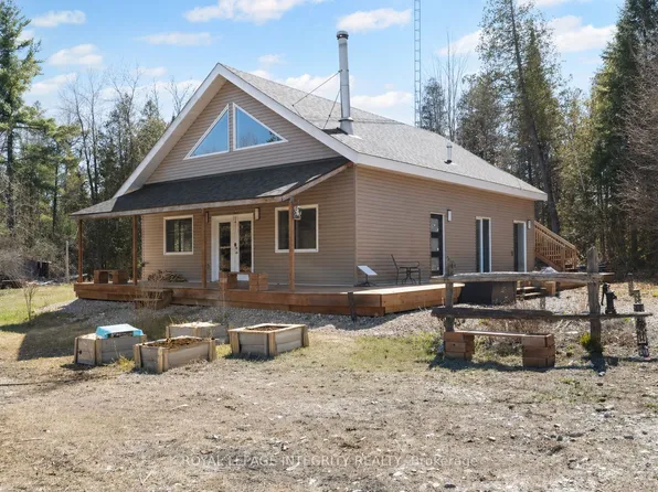 154 Proulx Ln, Lanark Highlands, ON K0G 1K0