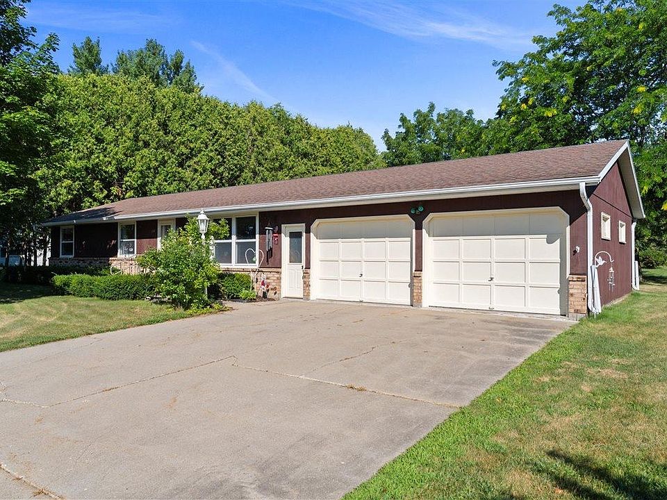 1st image of 156 W Highland Dr