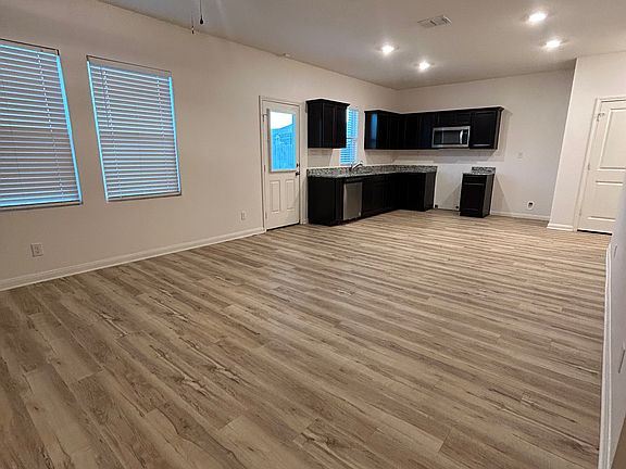 2nd image of 14318 Elkhorn Crst