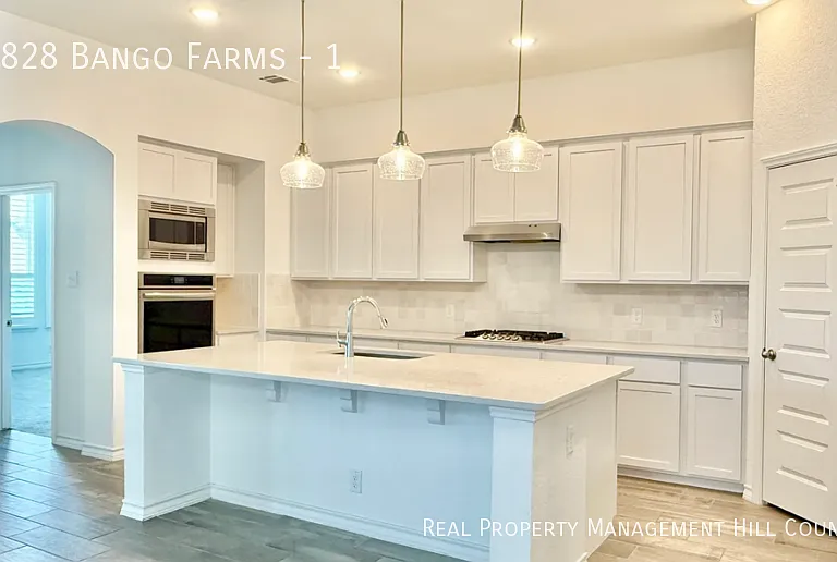 10828 Bango Farms #1 — Photo 6