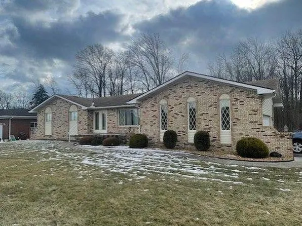 2822 Newport Rd, Newport, MI 48166